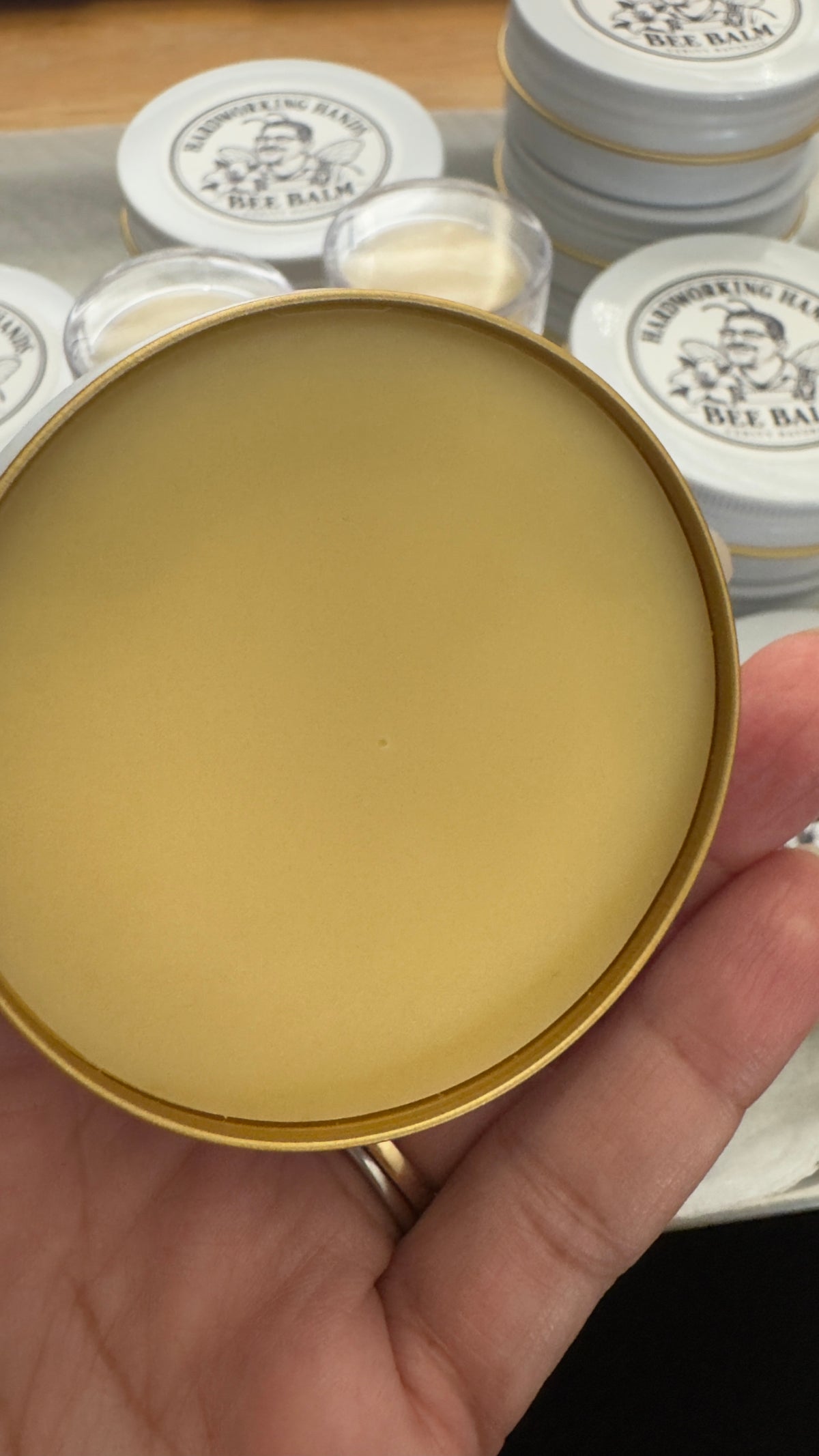 Hardworking Hands Bee Balm | Tallow Hand Balm – 2 oz