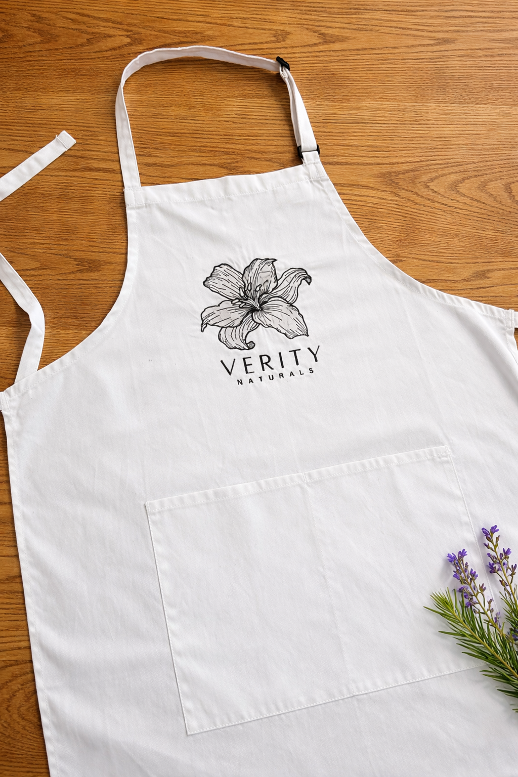Verity Naturals Signature Apron | Handmade exclusively by Patti’s Krafts